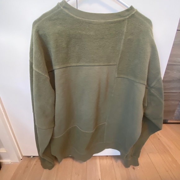 Kith x Russel Athletic Green Crewneck - Picture 2 of 3
